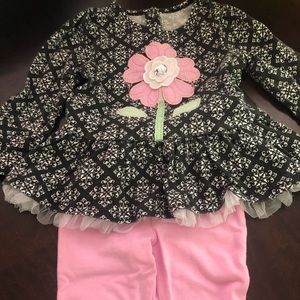 Adorable Kids Headquarters outfit